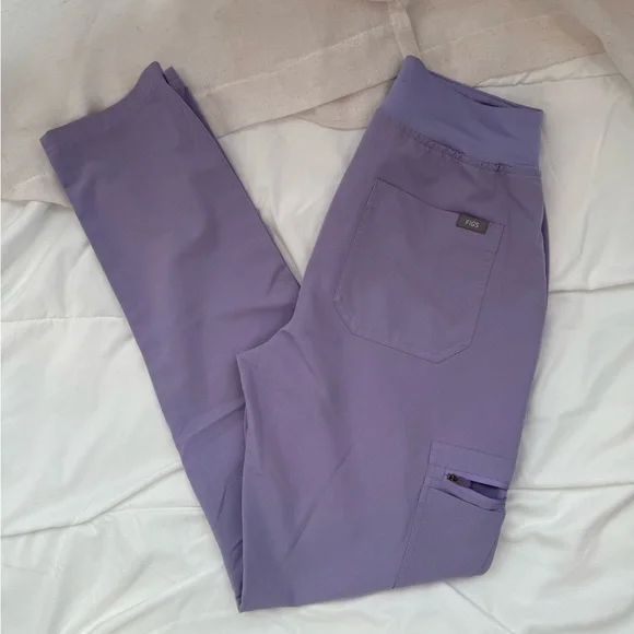 Figs Scrub Set (Lavender Dew) - Picture 3 of 3